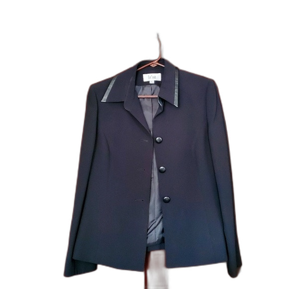 Le Suit Executive Blazer Jacket Classic Sleek Business Professional Sz. 6 - Picture 1 of 12